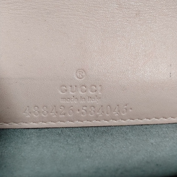 Authentic Gucci Crossbody  Pink Leather - Picture 8 of 9